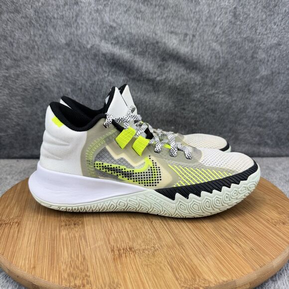 Nike Kyrie Flytrap 6 Shoes Mens Size 5 White Volt Black Basketball Sneakers - Picture 1 of 9
